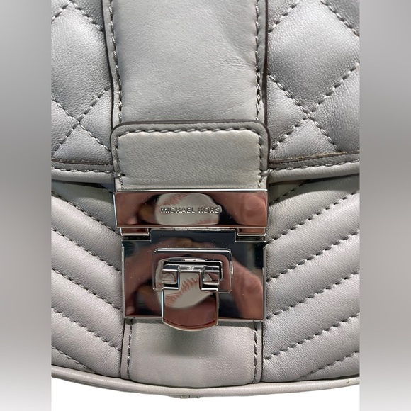 Michael Kors- soft grey leather crossbody bag- like new - Picture 4 of 10